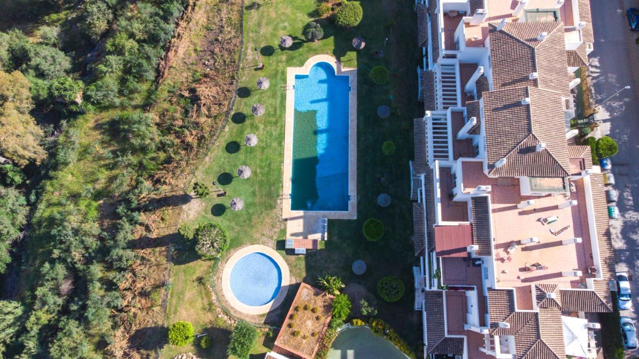 Moderno Apartamento Con Preciosas Vistas Al Mar En Urbanizacion Con Piscina - Rio Real 11 2G Марбелья Экстерьер фото