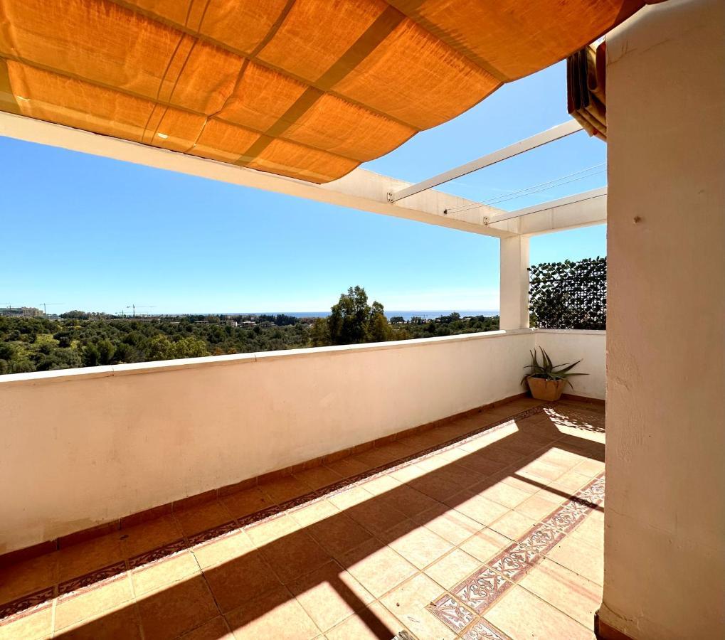 Moderno Apartamento Con Preciosas Vistas Al Mar En Urbanizacion Con Piscina - Rio Real 11 2G Марбелья Экстерьер фото