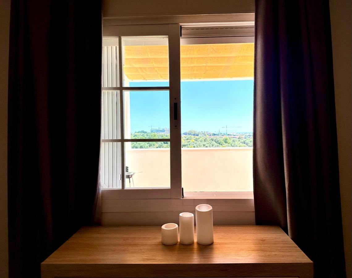Moderno Apartamento Con Preciosas Vistas Al Mar En Urbanizacion Con Piscina - Rio Real 11 2G Марбелья Экстерьер фото